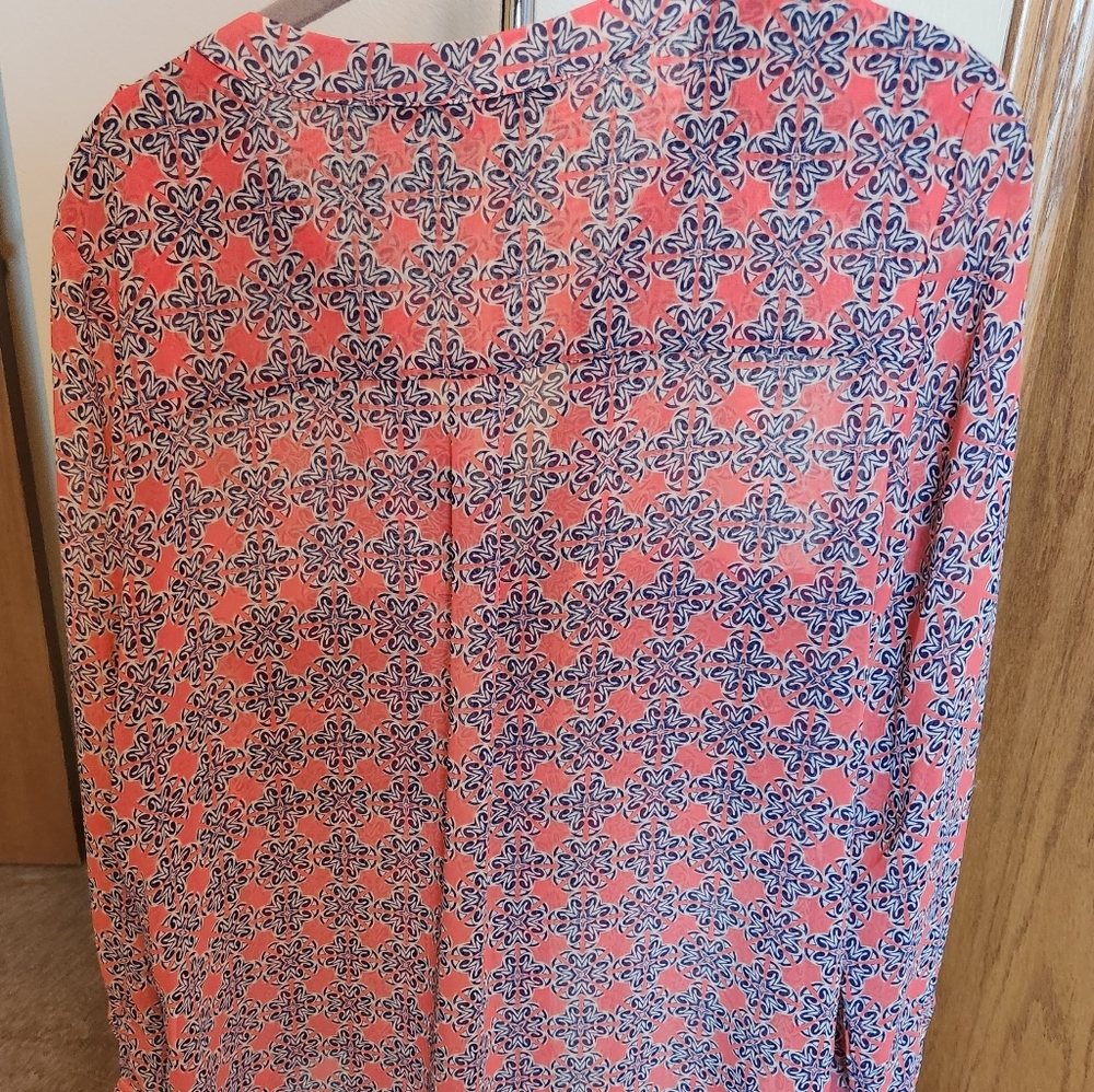 Top - Picture 4 of 4